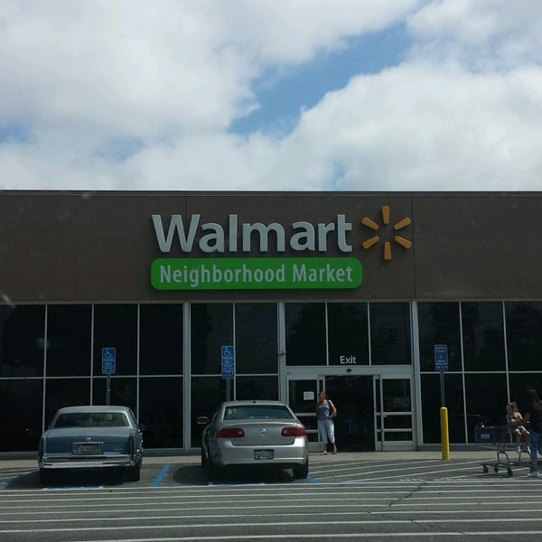 walmart neighborhood market paramount boulevard downey ca