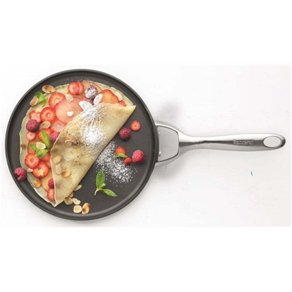 baccarat crepe pan