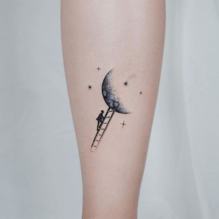 diseño luna tattoo