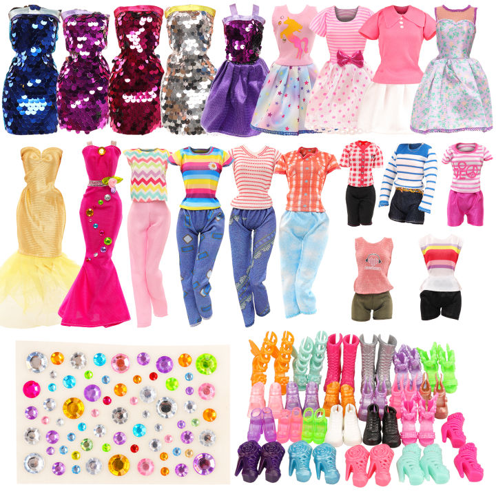 barbie clothes and accessories