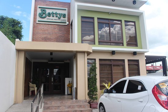 bettys tarlac