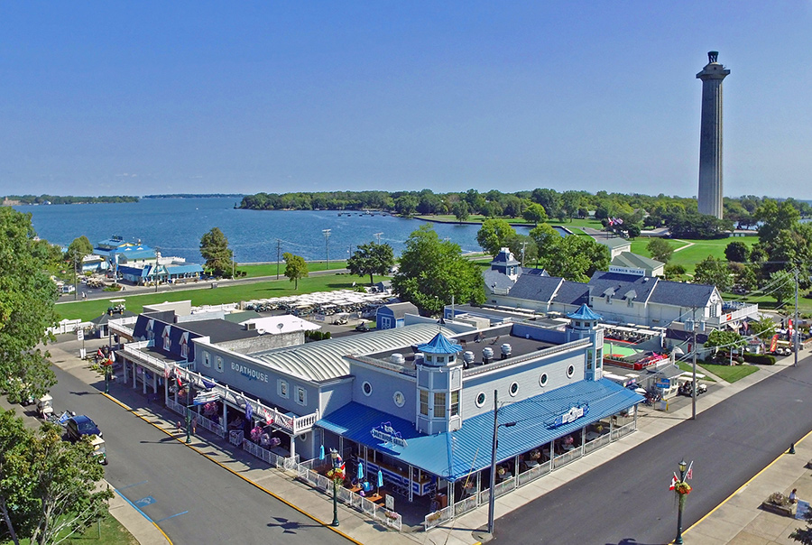 biergarten at the boathouse put-in-bay photos