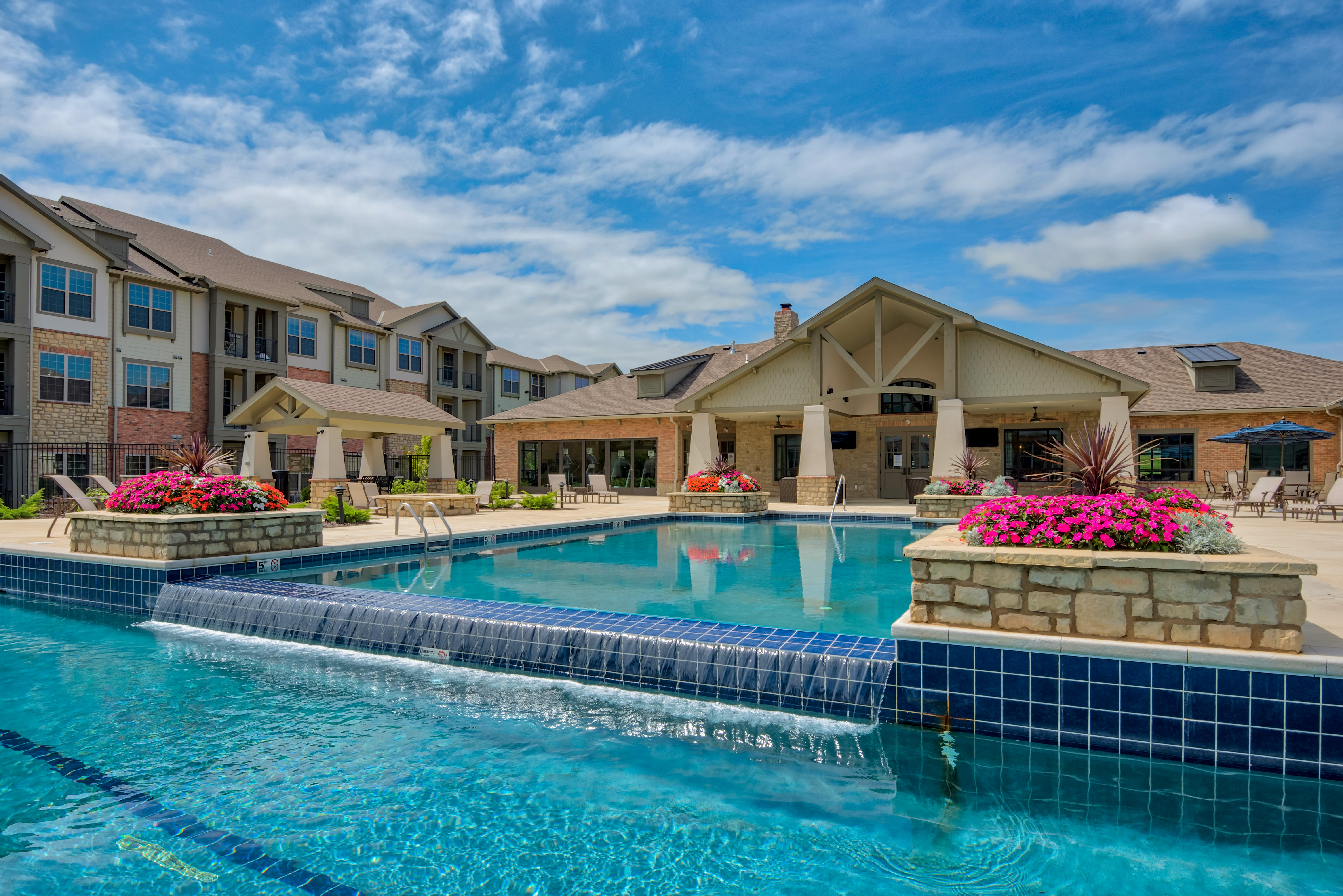 boulders at overland park apartments