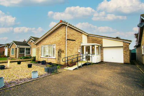 bungalows for sale harleston