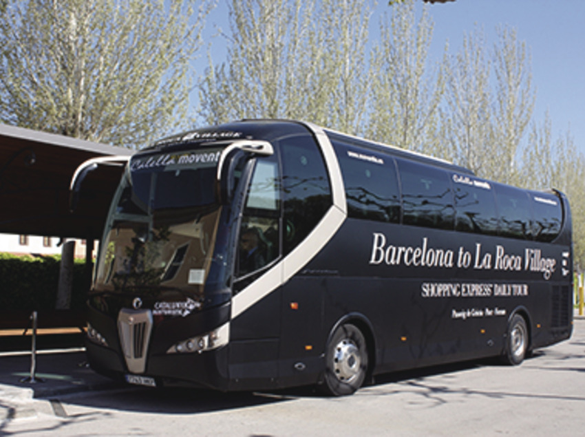 bus la roca village