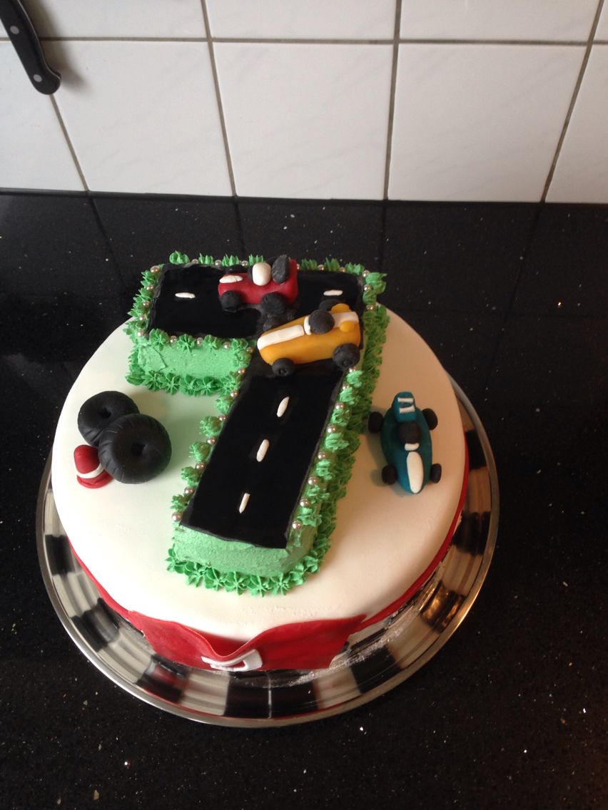 cake ideas for 7 year old boy