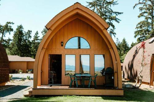campbell river cabins with hot tubs