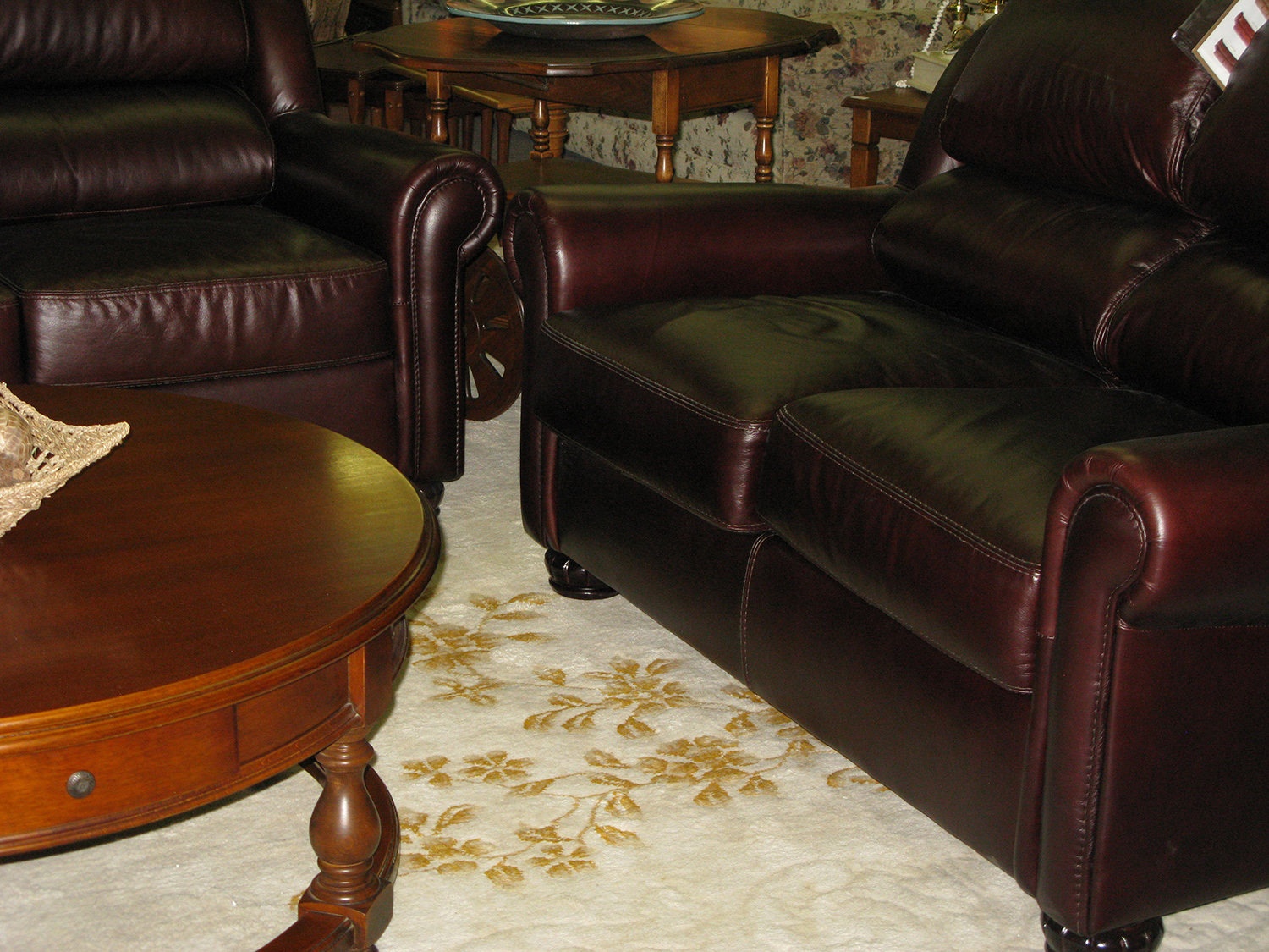 campbell river furniture stores