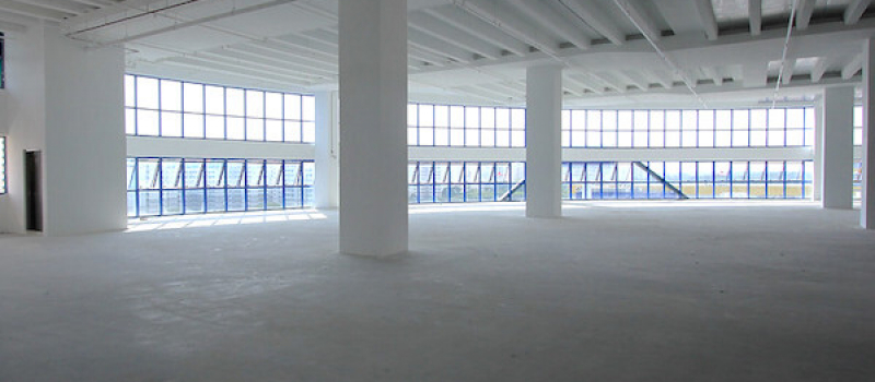commercial warehouses for rent near me