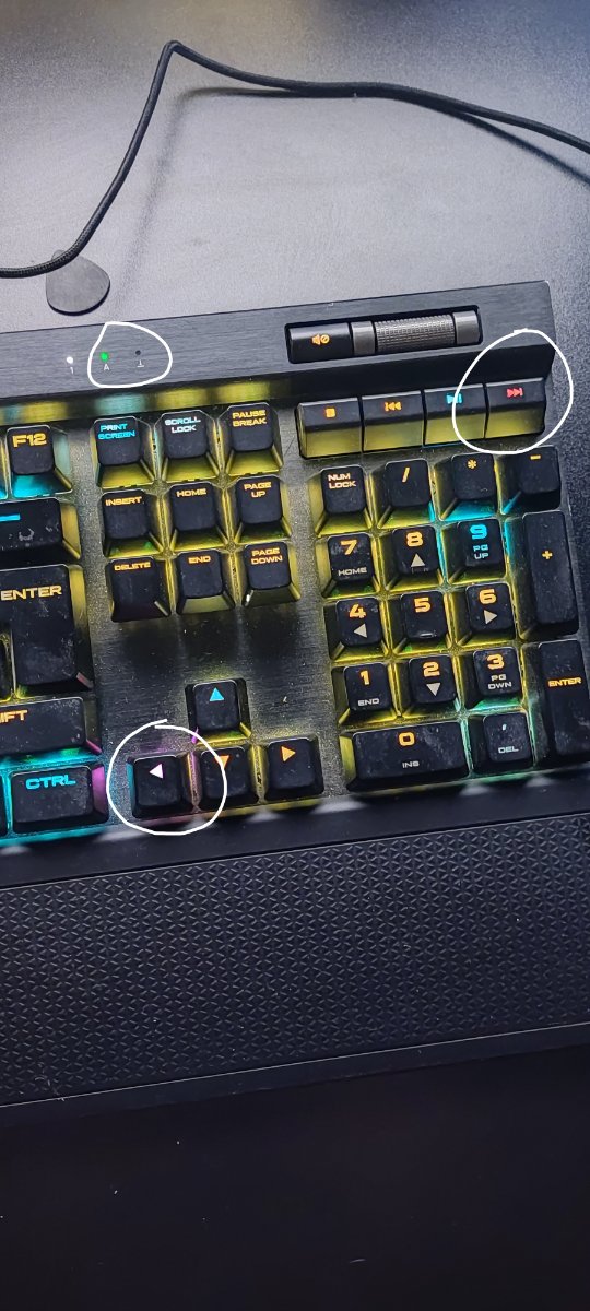 corsair strafe led problem