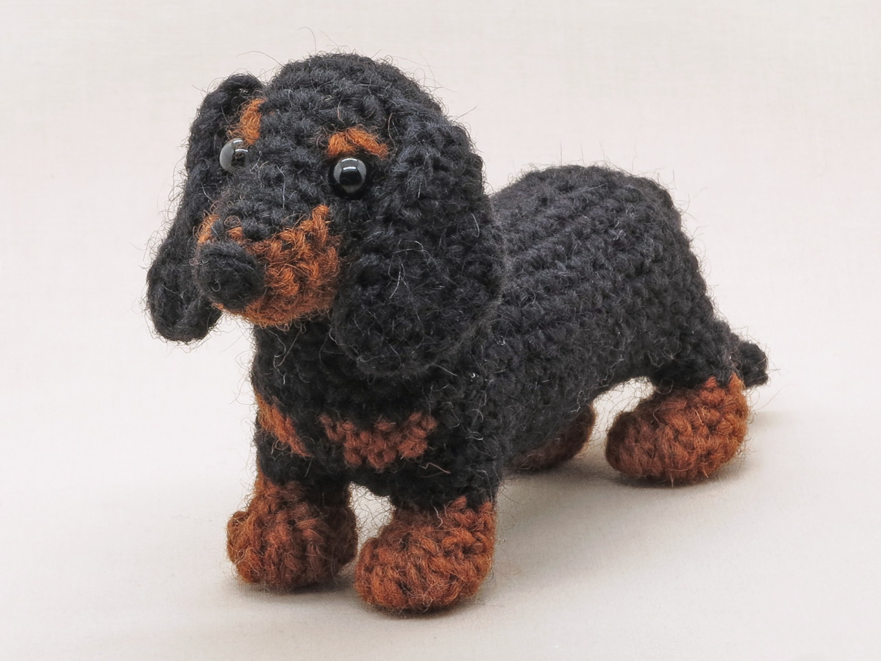 crochet dachshund dog pattern