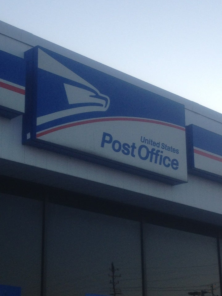 usps new berlin wi