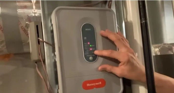 purge light blinking on honeywell