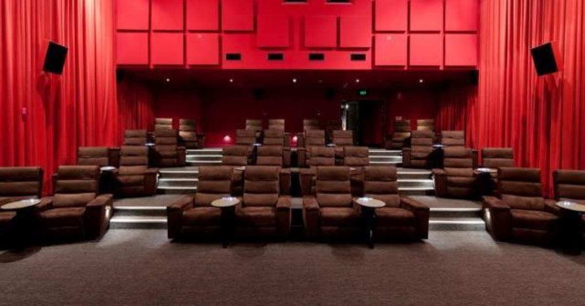 village cinemas knox gold class