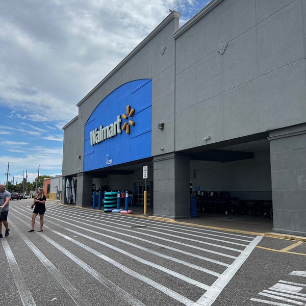 walmart pharmacy tarpon springs fl