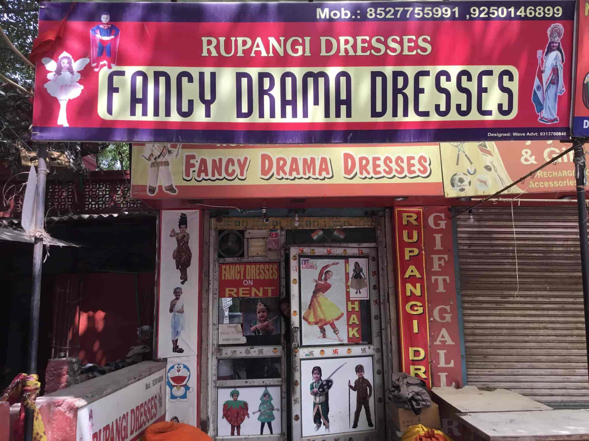 fancy dress costumes for rent near me