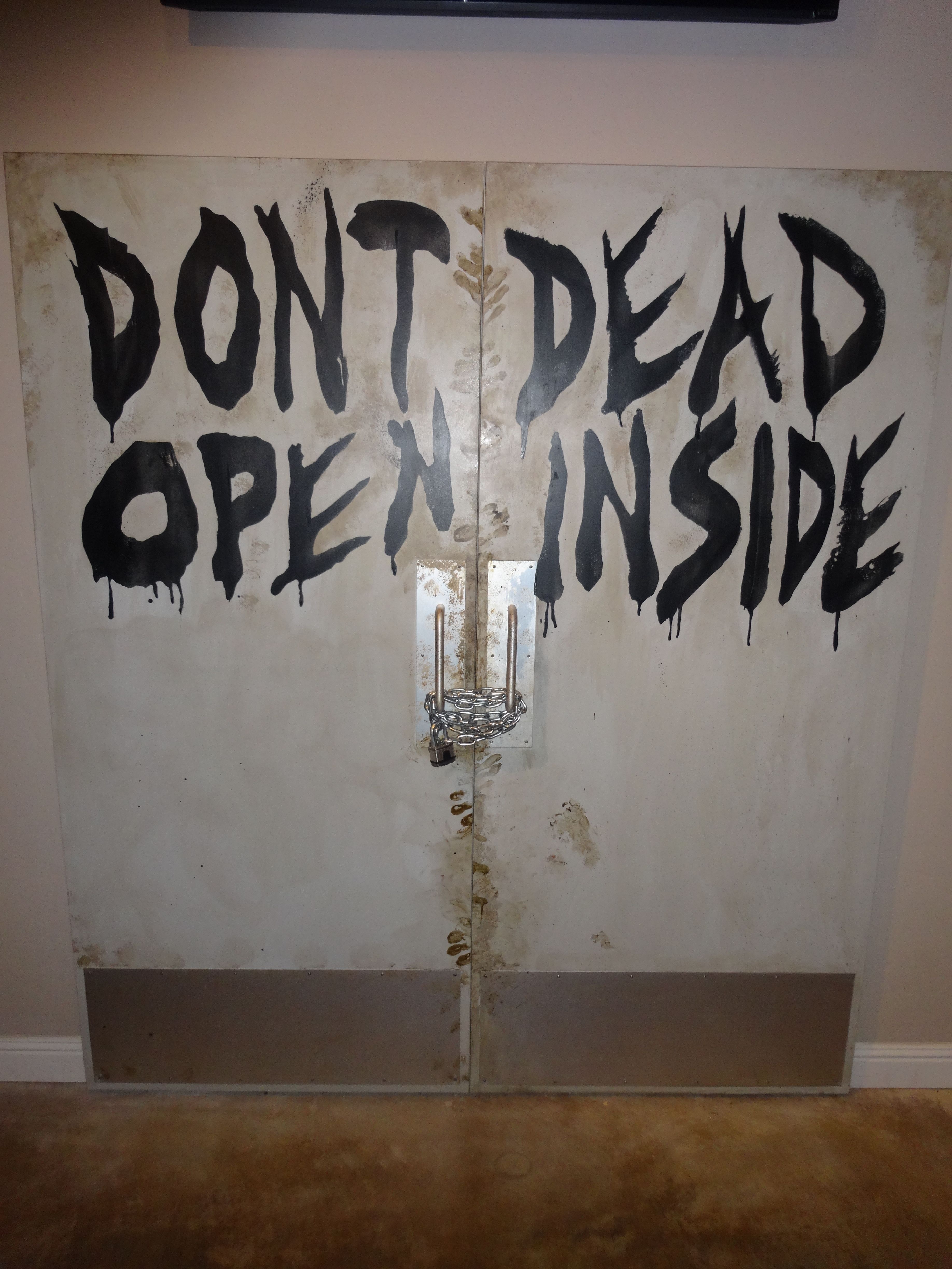 the walking dead door