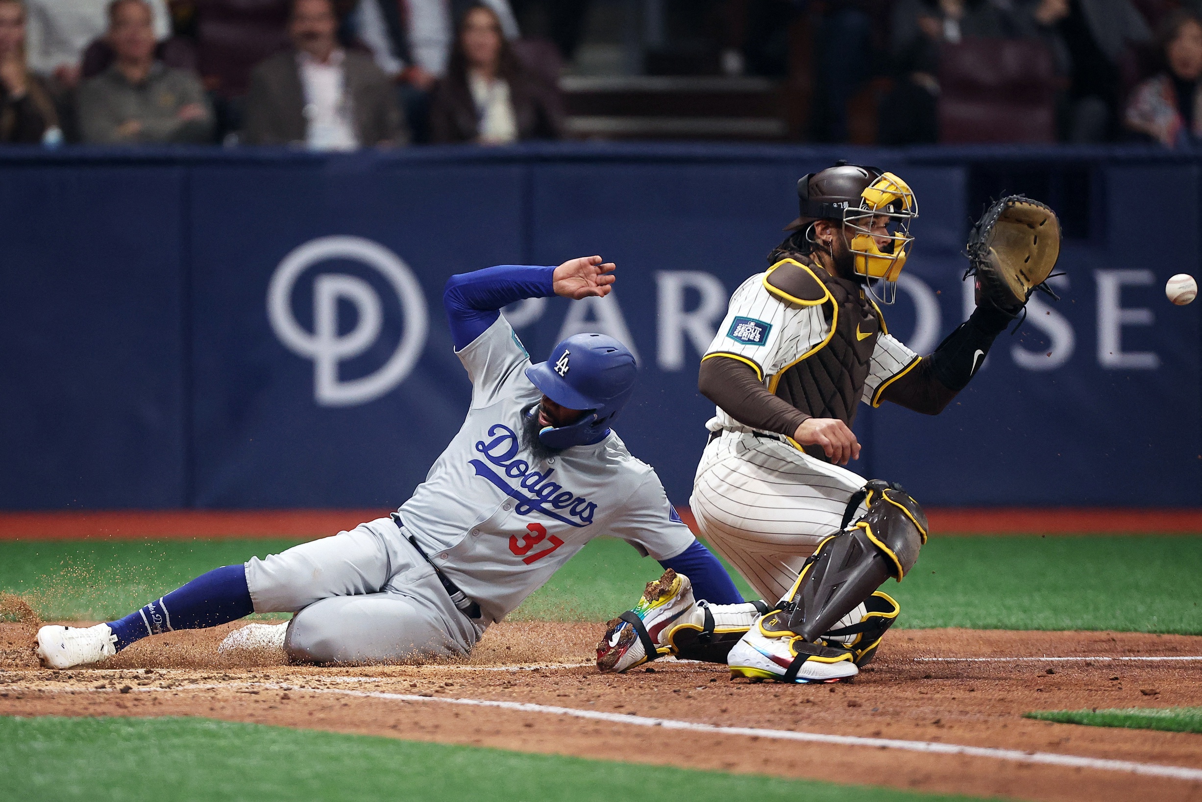 dodgers baseball score