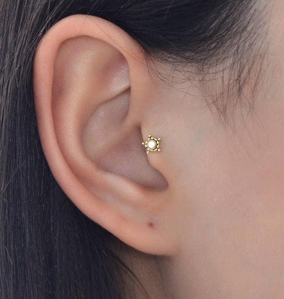 gold tragus jewelry