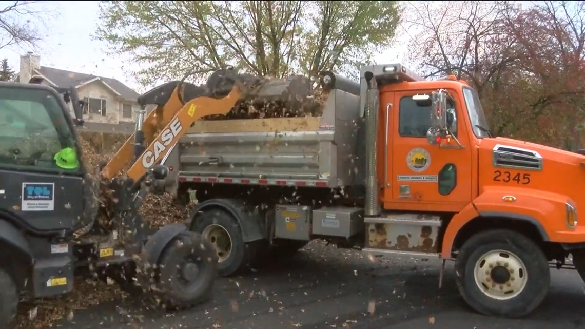 toledo leaf pickup