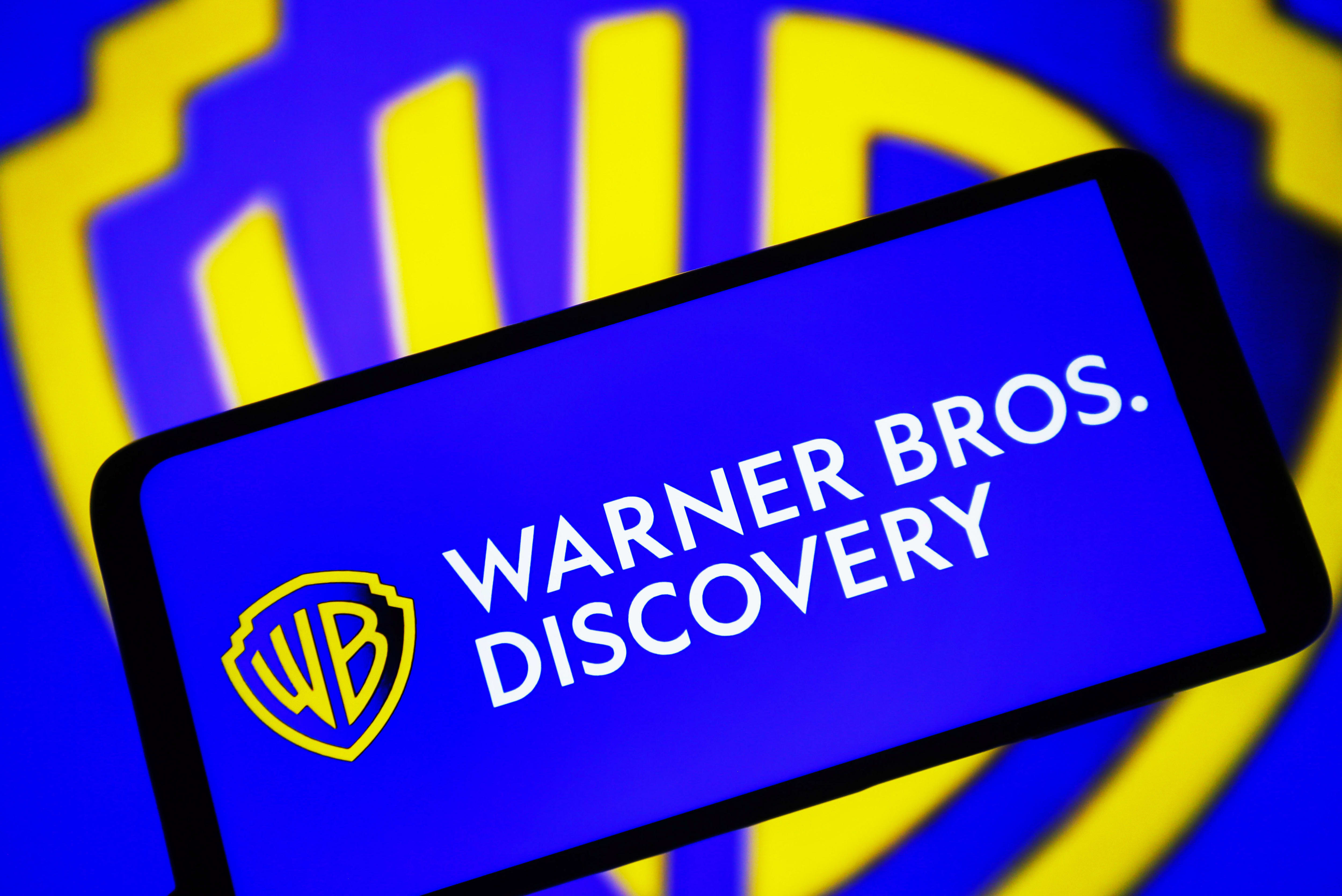 warner brothers discovery stock