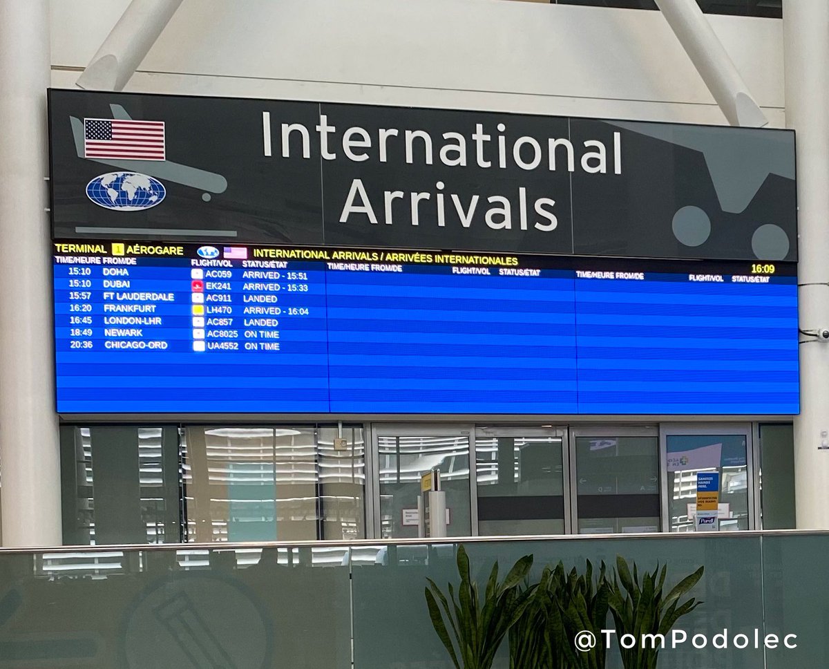 arrival time toronto pearson airport