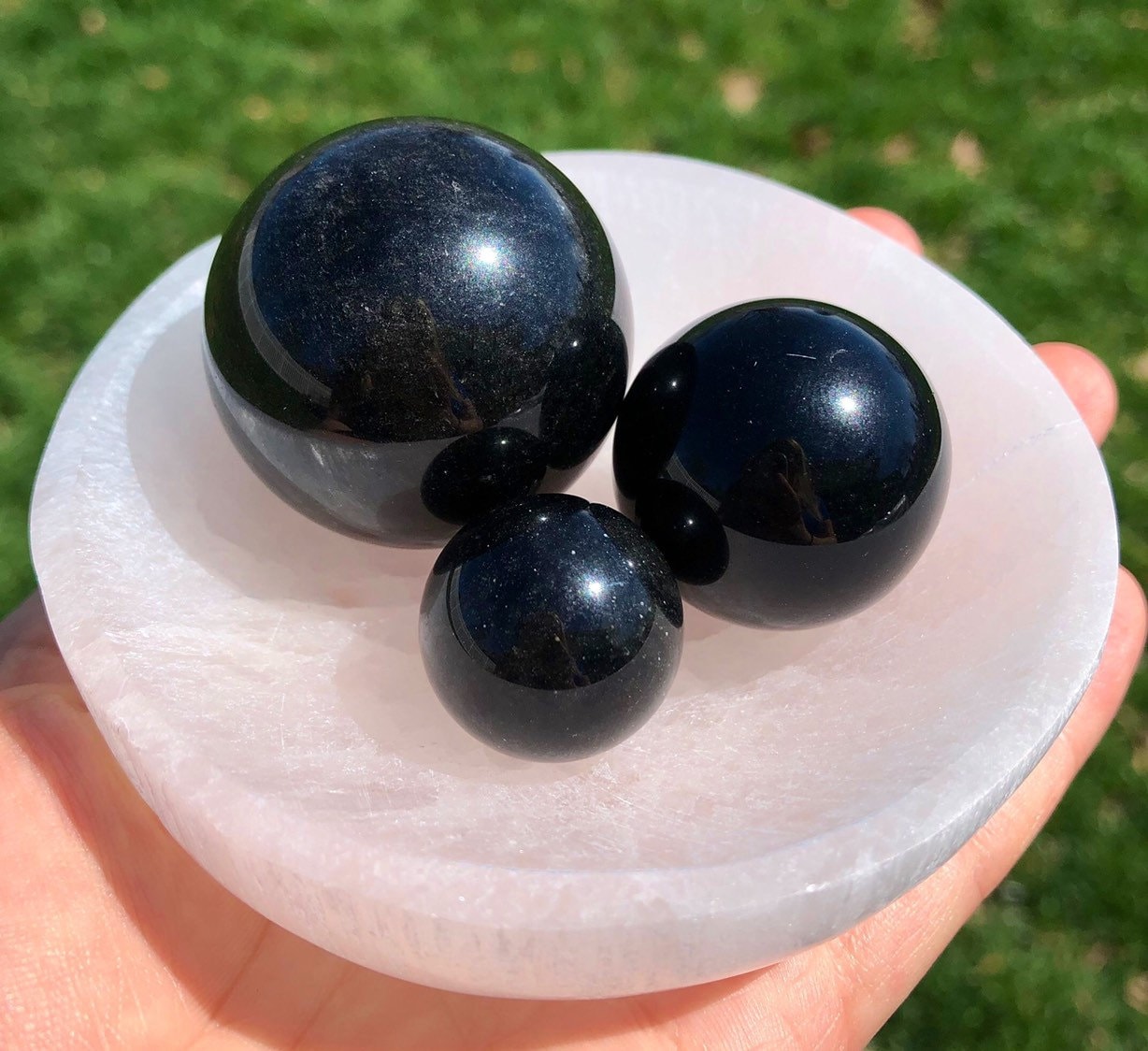 obsidian crystal ball scrying