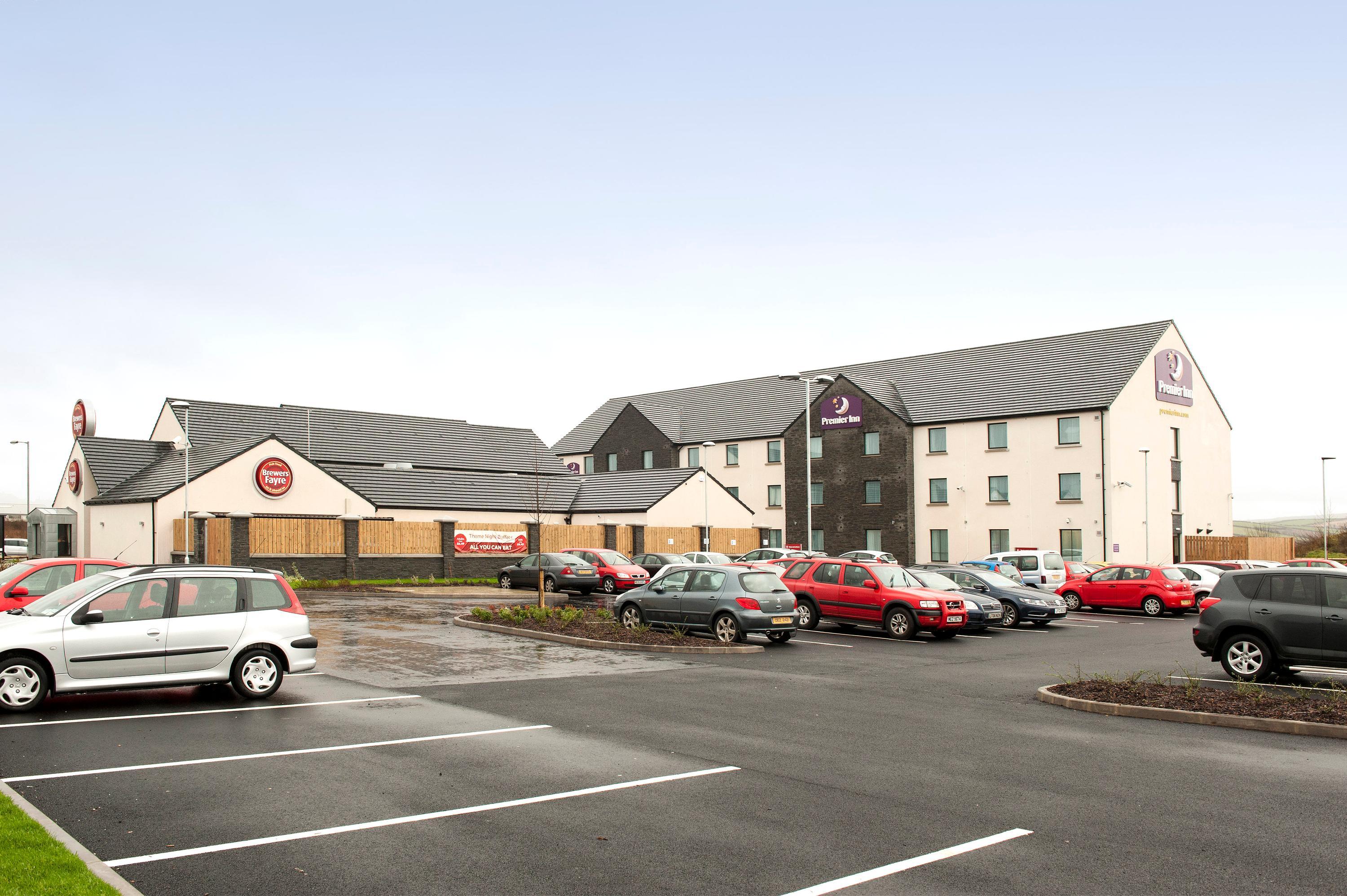 premier inn derry