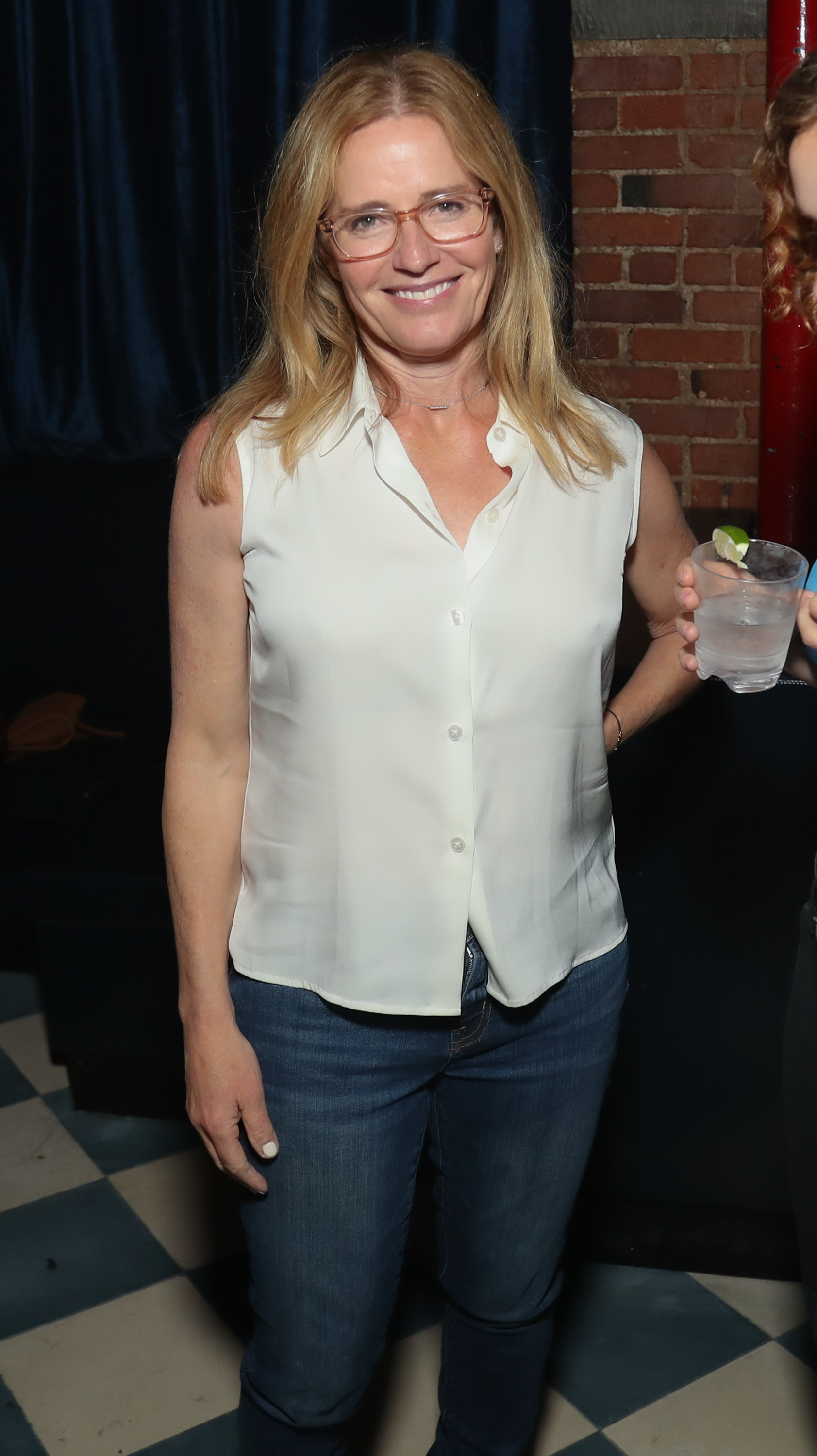 elisabeth shue age