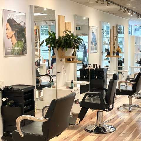 charm & champagne beauty studio