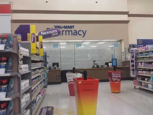 walmart pharmacy on gull road