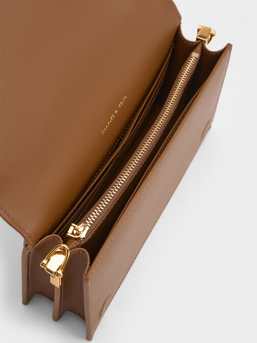 charles and keith clutch