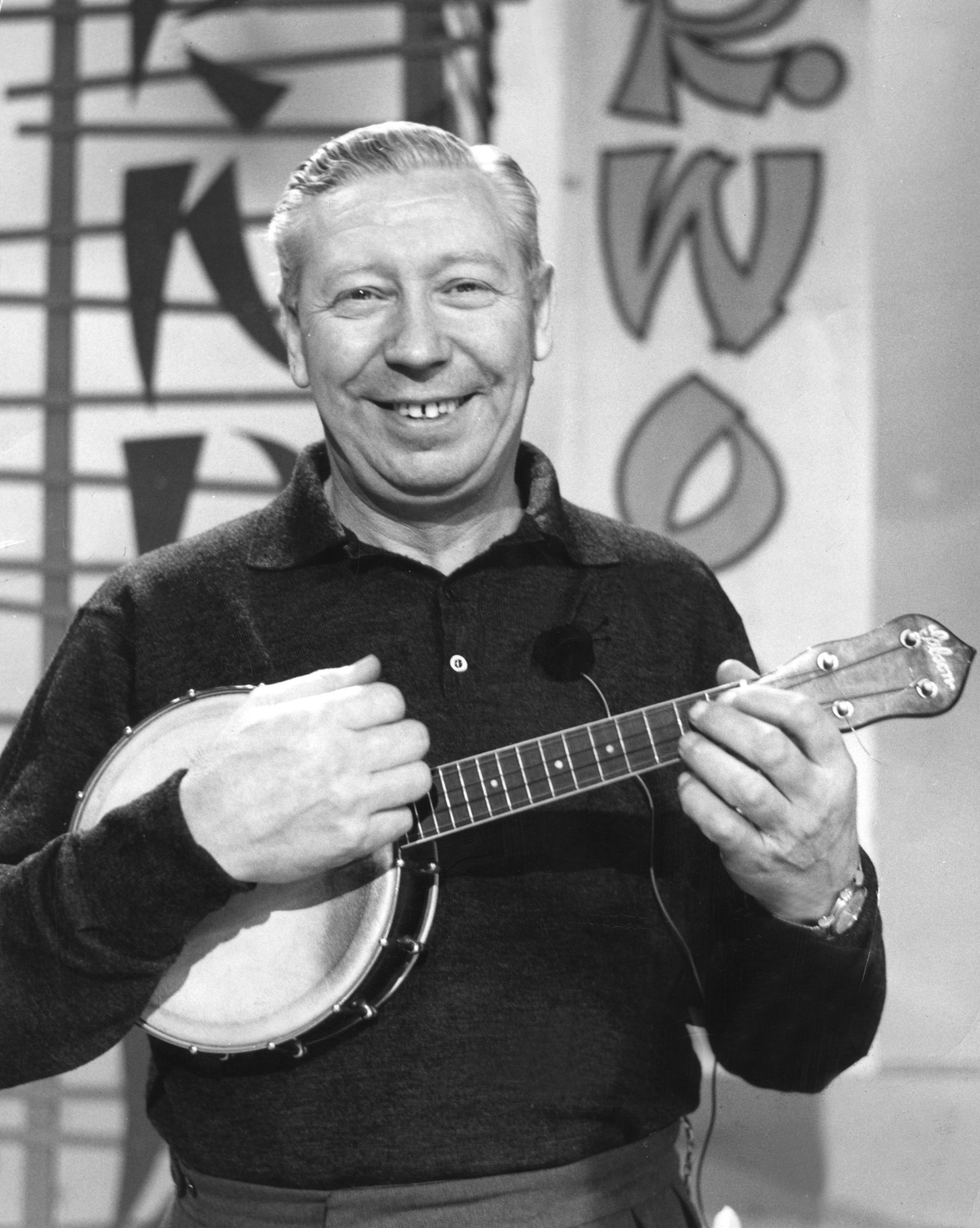 what instrument did george formby play
