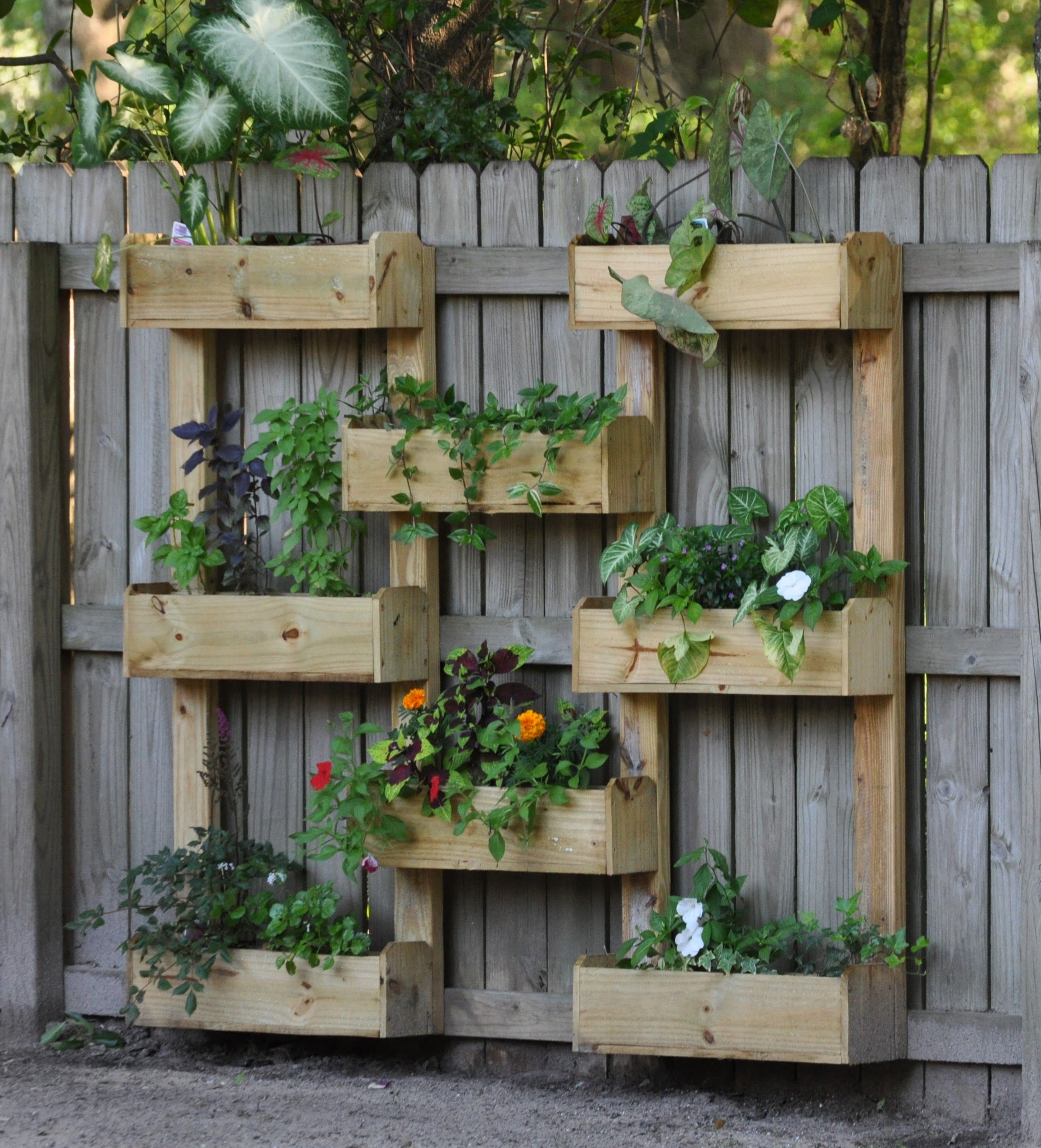 fence planters