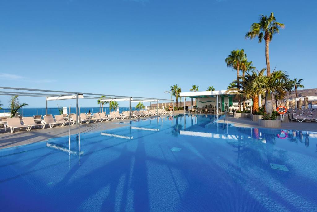 hotel riu vistamar reviews