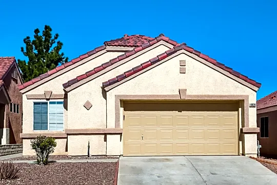 house for rent spring mountain