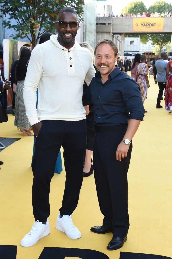 how tall is idris elba in ft