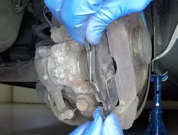 how to change rear brake pads