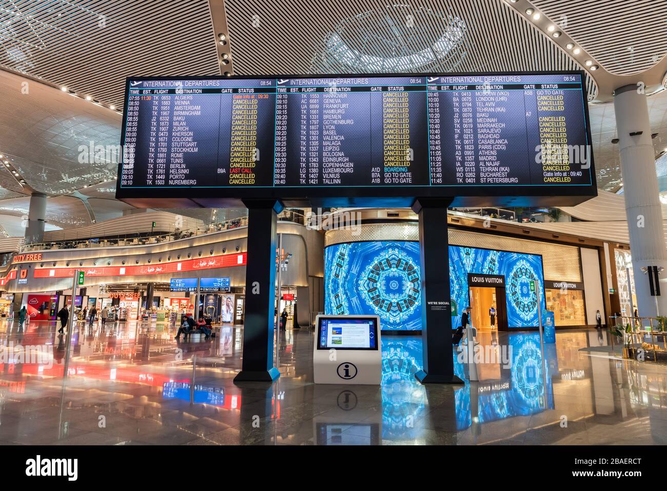 istanbul international airport departures