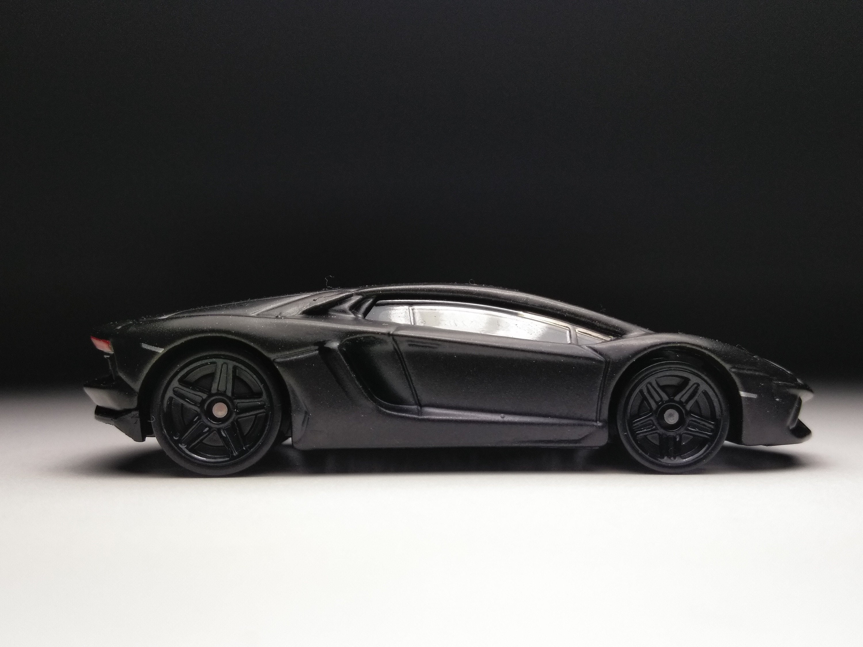 lamborghini aventador hot wheels