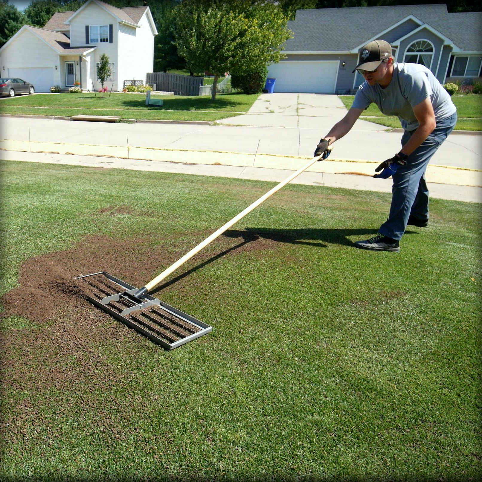 lawn leveler tool