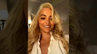 lindsey pelas onlyfans live