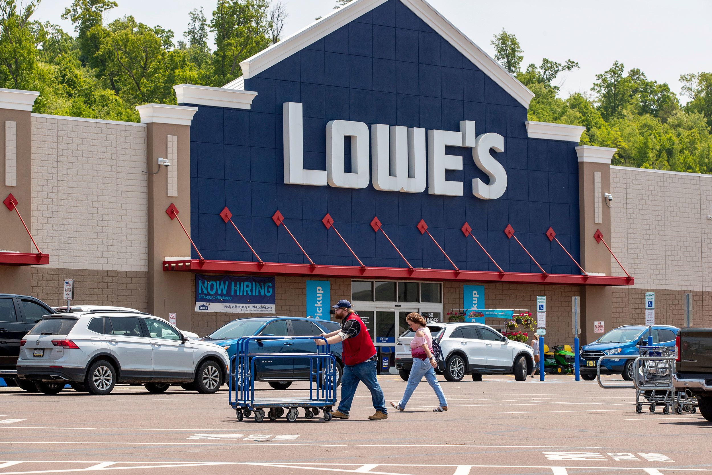 lowes store