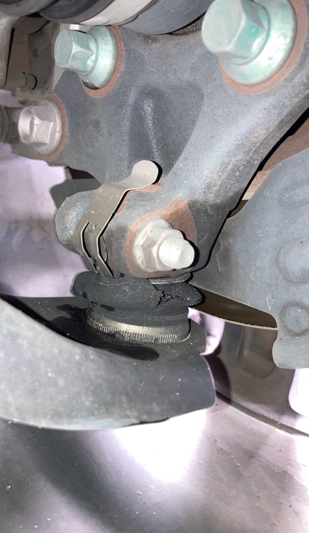 mazda 3 ball joint