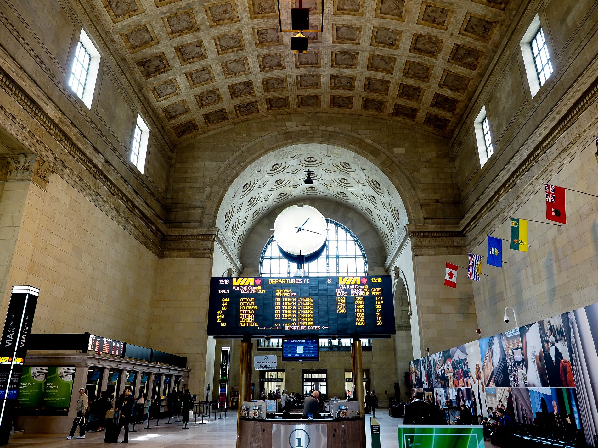 montreal to union station