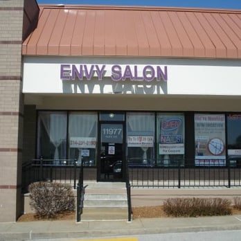 nail salon on st charles rock road