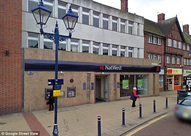 natwest safety deposit box