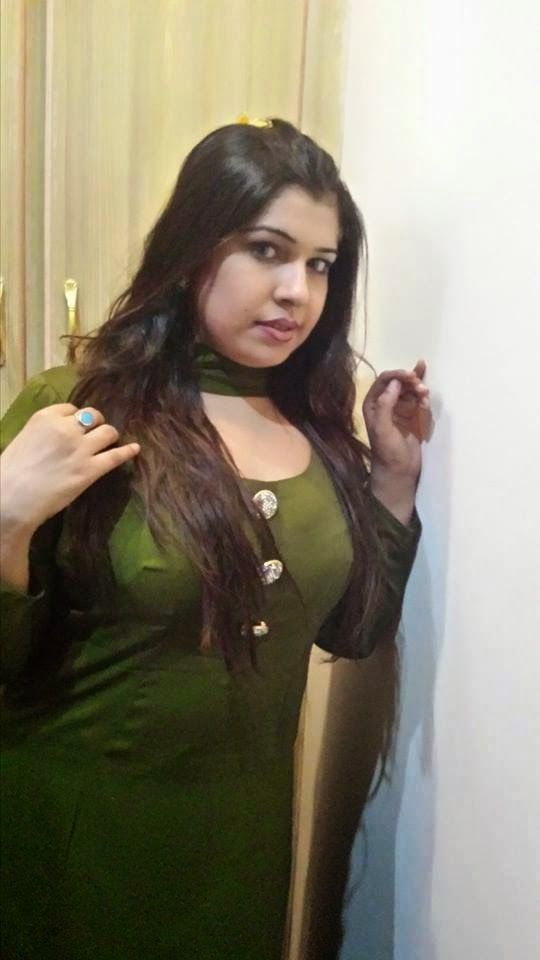 pakistani aunty