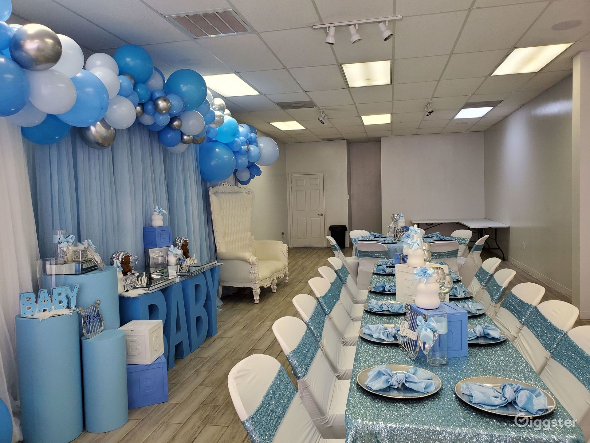places to hold baby shower near me