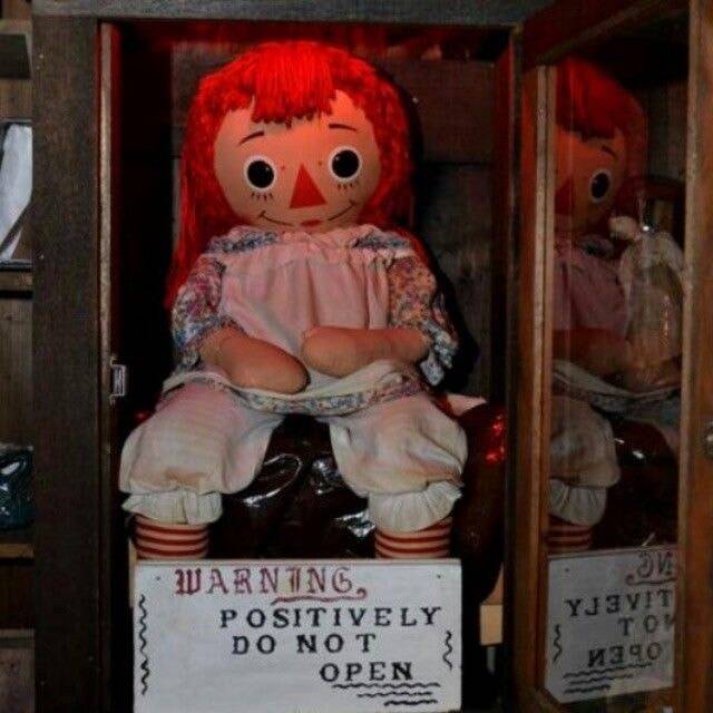 real annabelle doll pic